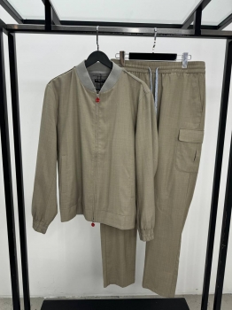 Костюм мужской Kiton Артикул BMS-143315. Вид 1