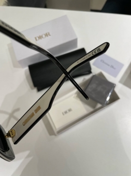 Очки  Christian Dior Артикул BMS-142509. Вид 3