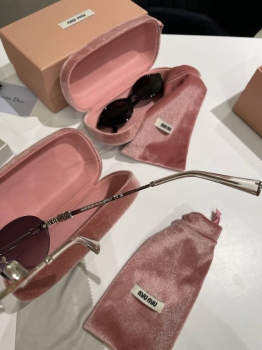 Очки  Miu Miu Артикул BMS-142502. Вид 6