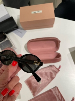 Очки Miu Miu Артикул BMS-143351. Вид 3