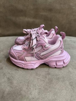 Кроссовки Balenciaga Артикул BMS-143377. Вид 2