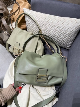 Сумка женская Fendi Артикул BMS-143402. Вид 1
