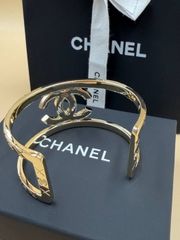 Браслет-манжета  Chanel Артикул BMS-143408. Вид 3