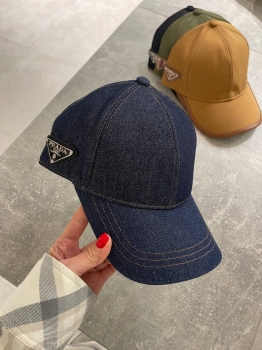 Бейсболка  Prada Артикул BMS-143422. Вид 3