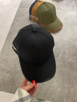 Бейсболка  Prada Артикул BMS-143420. Вид 3