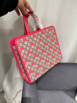Сумка Gucci Артикул BMS-143464. Вид 2