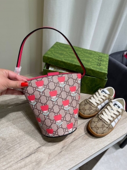 Сумка Gucci Артикул BMS-143463. Вид 1