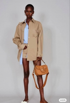 Костюм женский Valentino Артикул BMS-143703. Вид 3