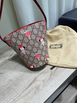 Сумка  Gucci Артикул BMS-143720. Вид 2