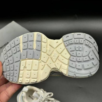  Кроссовки Balenciaga Артикул BMS-143758. Вид 2
