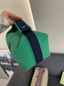Косметичка Hermes Артикул BMS-143781. Вид 3