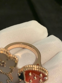 Кольцо Lucky Spring Between the Finger™ Van Cleef Артикул BMS-143892. Вид 2