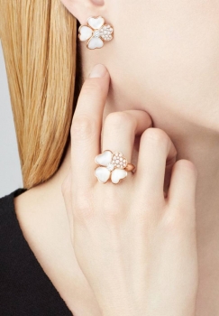Кольцо  Van Cleef Артикул BMS-143896. Вид 1