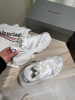 Кроссовки  Balenciaga Артикул BMS-144167. Вид 4