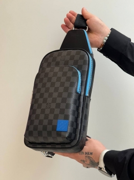 Сумка-слинг  Louis Vuitton Артикул BMS-143948. Вид 2