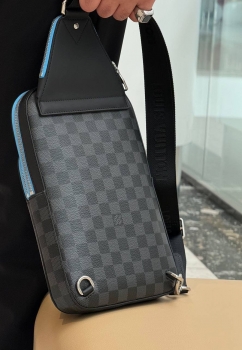 Сумка-слинг  Louis Vuitton Артикул BMS-143948. Вид 3