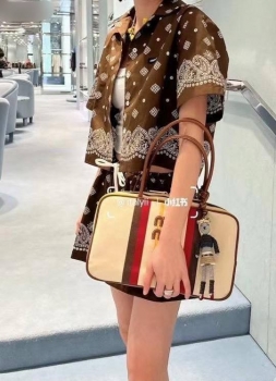 Костюм женский Miu Miu Артикул BMS-144112. Вид 1