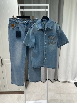  Костюм мужской Louis Vuitton Артикул BMS-144150. Вид 1