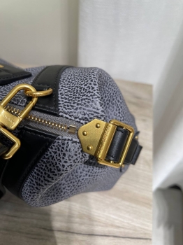 Сумка женская Biker MM Louis Vuitton Артикул BMS-144155. Вид 3