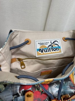 Рюкзак  Louis Vuitton Артикул BMS-144165. Вид 5