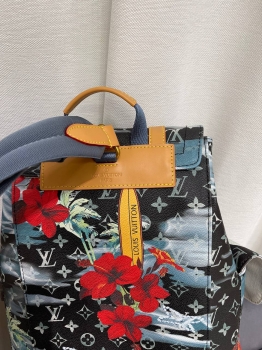 Рюкзак  Louis Vuitton Артикул BMS-144165. Вид 7