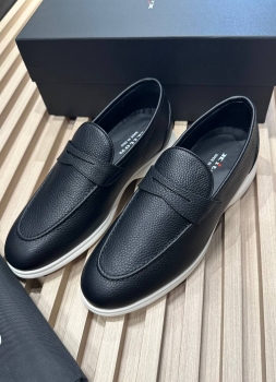 Лоферы Kiton Артикул BMS-144256. Вид 1