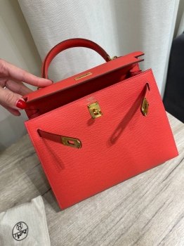 Сумка женская  Kelly, 25, GHW Epsom leather  Hermes Артикул BMS-144346. Вид 2