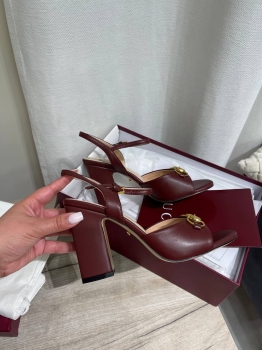 Босоножки Gucci Артикул BMS-144558. Вид 6