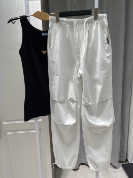 Брюки Prada Артикул BMS-144063. Вид 1