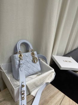 Сумка женская 20 см Christian Dior Артикул BMS-144633. Вид 1