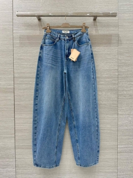 Джинсы  Miu Miu Артикул BMS-144637. Вид 1