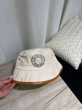 Панама  Burberry Артикул BMS-145047. Вид 1
