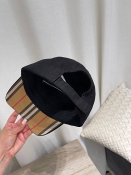 Бейсболка Burberry Артикул BMS-145049. Вид 2