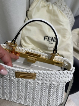 Сумка женская  Fendi Артикул BMS-144760. Вид 3