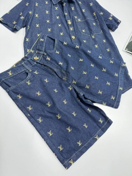 Комплект  Louis Vuitton Артикул BMS-144782. Вид 2