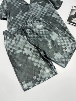 Комплект  Louis Vuitton Артикул BMS-144780. Вид 2