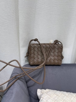 Сумка женская Bottega Veneta Артикул BMS-144839. Вид 1