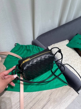 Сумка женская Bottega Veneta Артикул BMS-144838. Вид 3