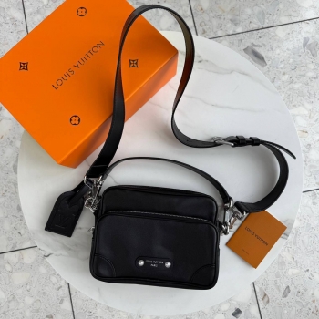 Сумка мужская  Louis Vuitton Артикул BMS-144882. Вид 1