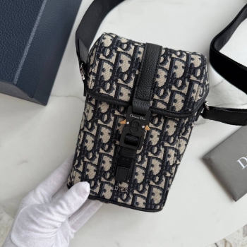 Сумка мужская  Christian Dior Артикул BMS-144885. Вид 2