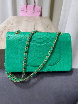 Сумка женская из натуральной кожи питона Chanel Артикул BMS-144959. Вид 2