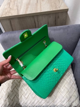 Сумка женская из натуральной кожи питона Chanel Артикул BMS-144959. Вид 4