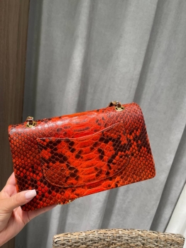 Сумка женская из натуральной кожи питона Chanel Артикул BMS-144956. Вид 2