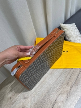Папка  А4 Goyard Артикул BMS-145103. Вид 2