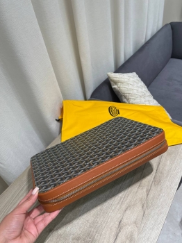 Папка  А4 Goyard Артикул BMS-145103. Вид 4