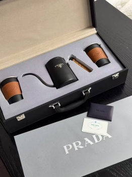 Набор Prada Артикул BMS-145220. Вид 1