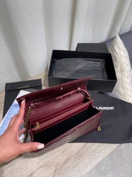 Сумка женская  Yves Saint Laurent Артикул BMS-145254. Вид 4