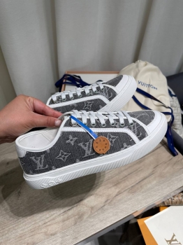 Кеды Louis Vuitton Артикул BMS-145257. Вид 3