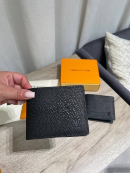 Портмоне Louis Vuitton Артикул BMS-145280. Вид 1