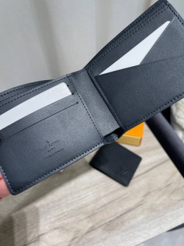 Портмоне Louis Vuitton Артикул BMS-145285. Вид 3